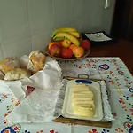 Rua 5 House Guest house