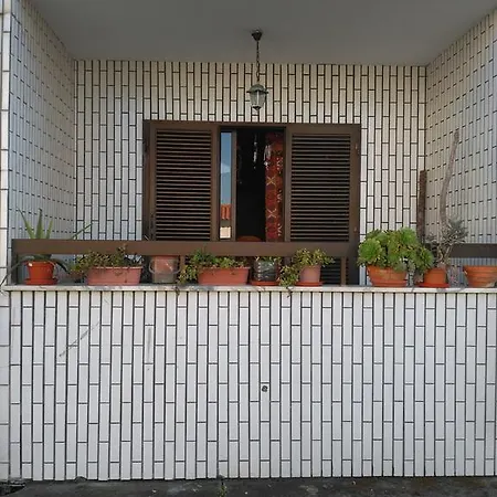Rua 5 House *